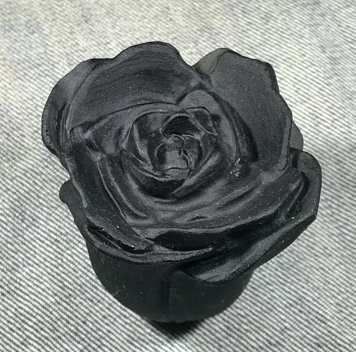 Black Obsidian gemstone Rose