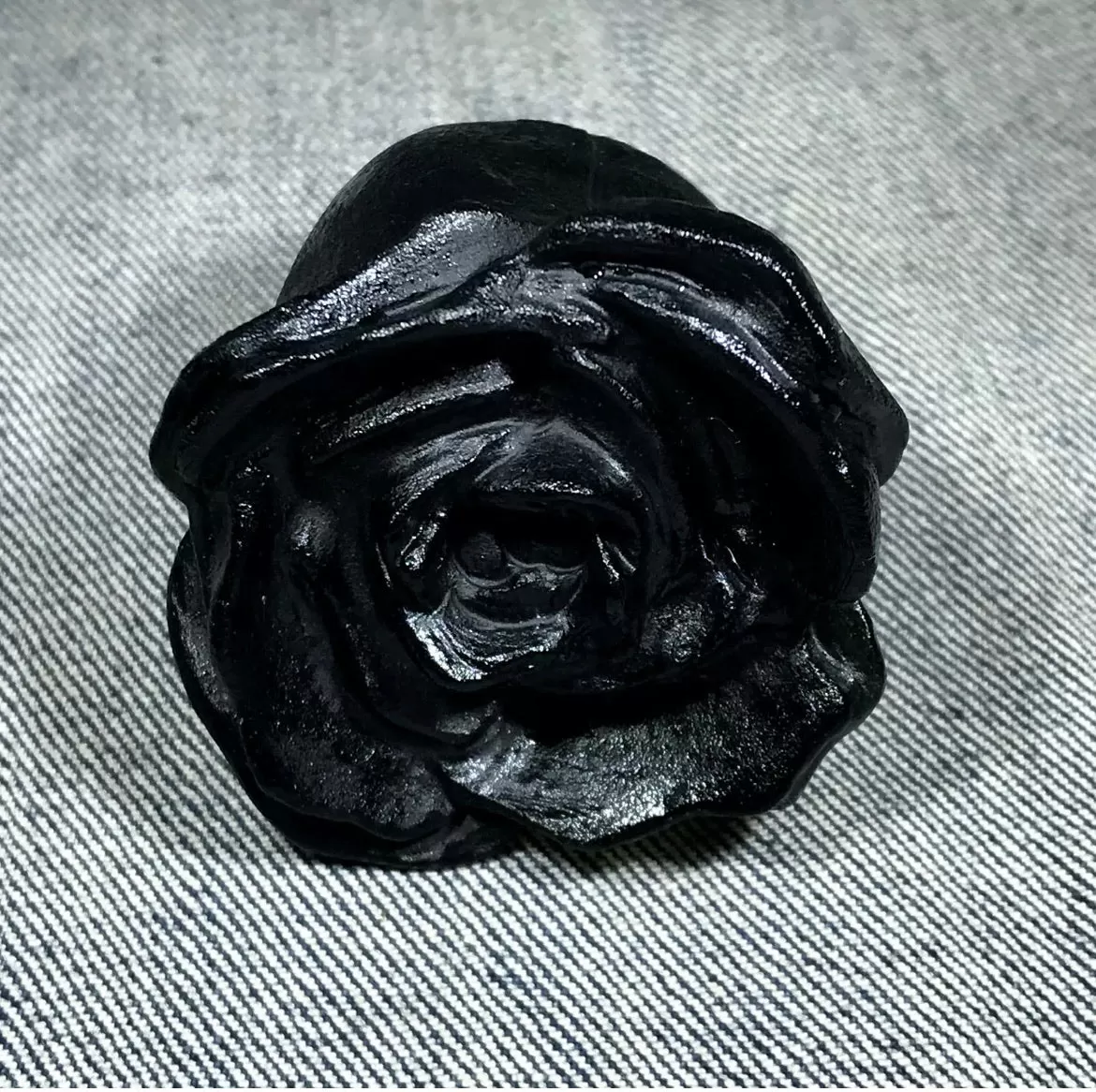 Black Obsidian gemstone Rose