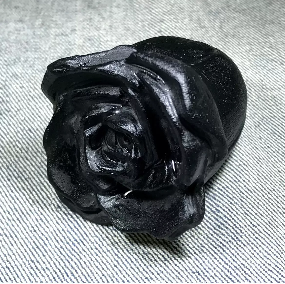 Black Obsidian gemstone Rose