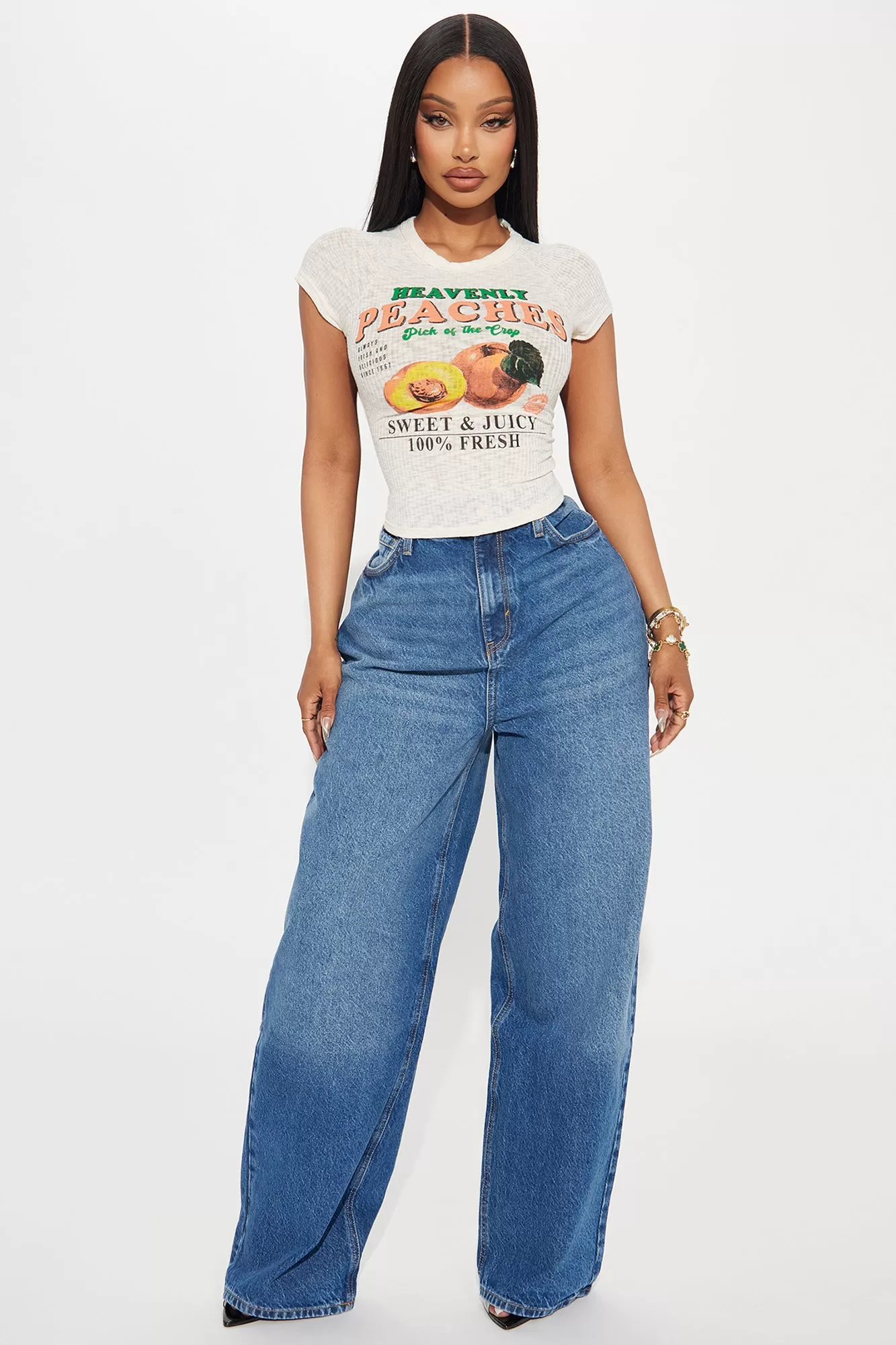 Farmers Fresh Peaches Tee - Sand