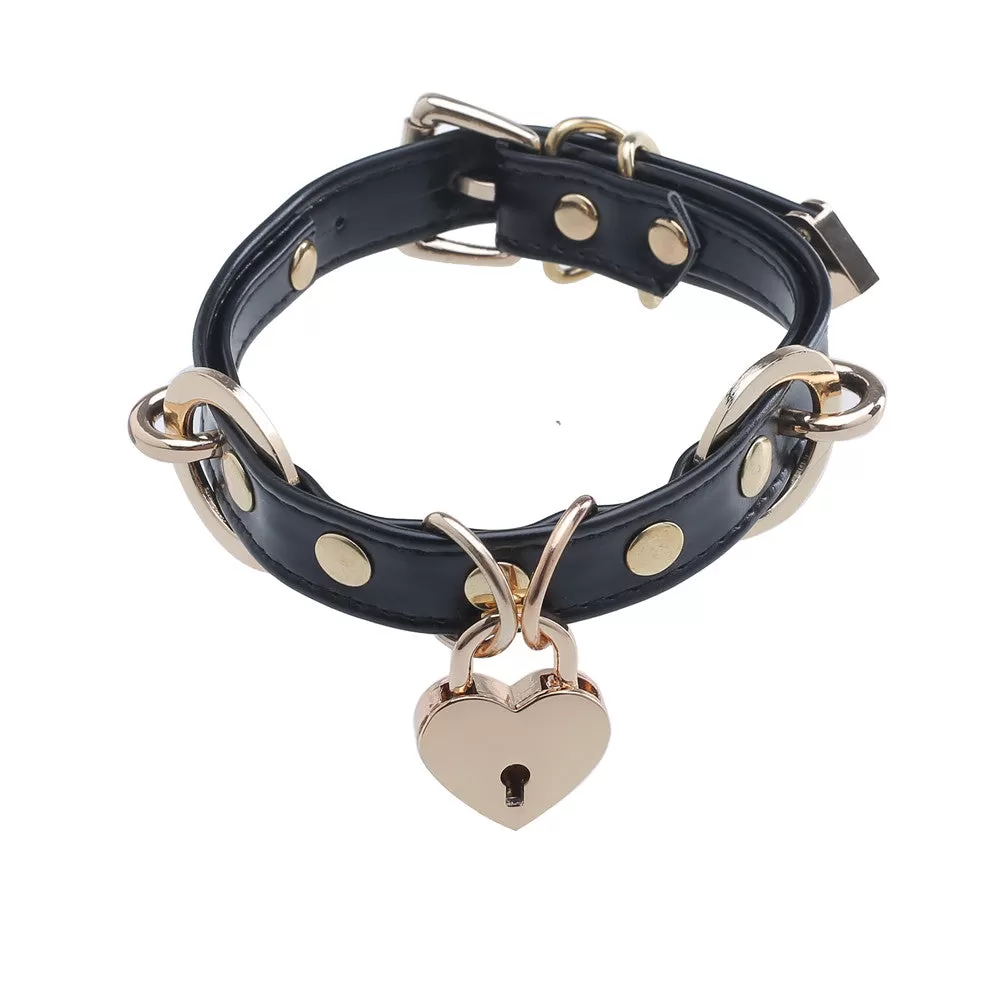 Heart Locker Ring Collar AD11876