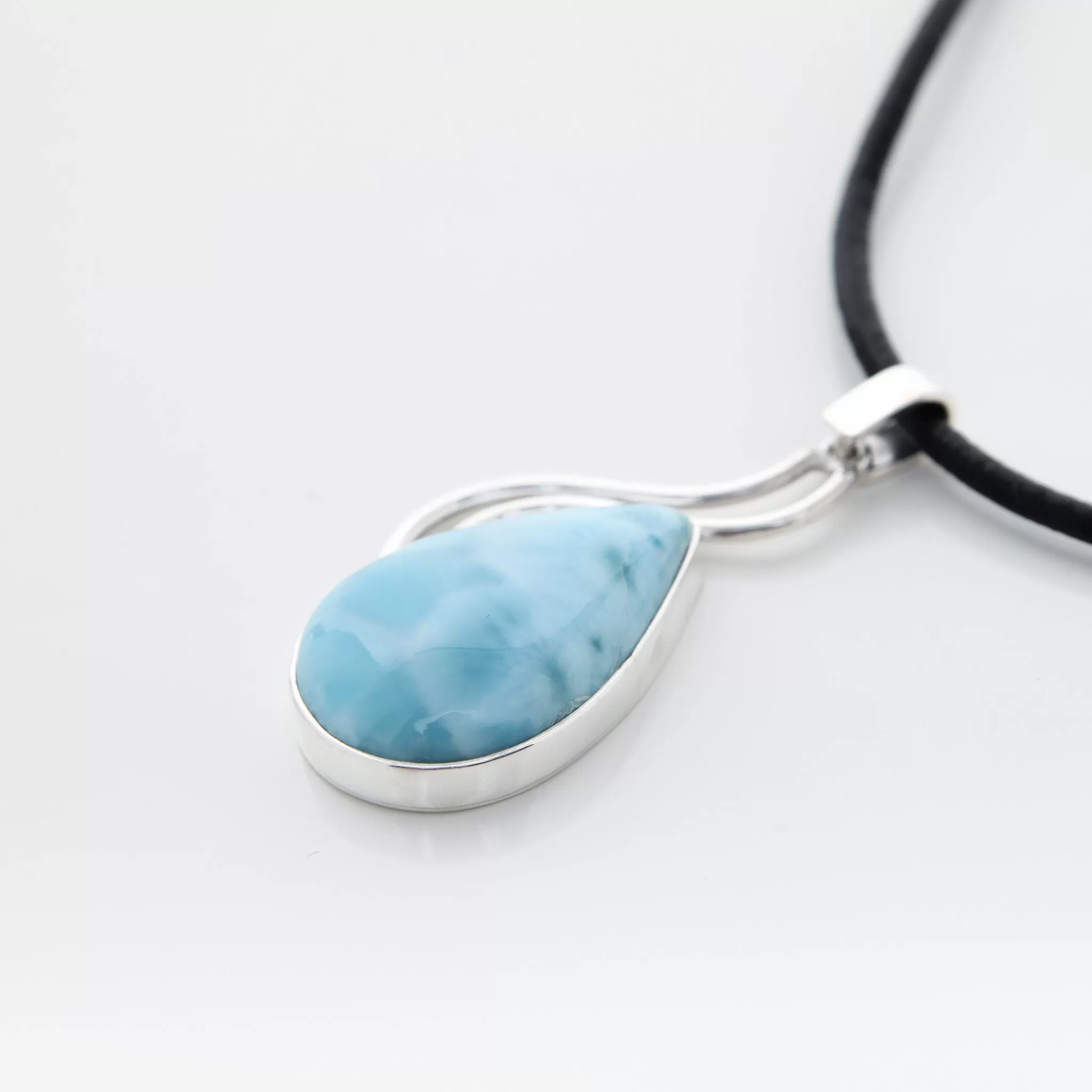 Larimar Pendant Laudine