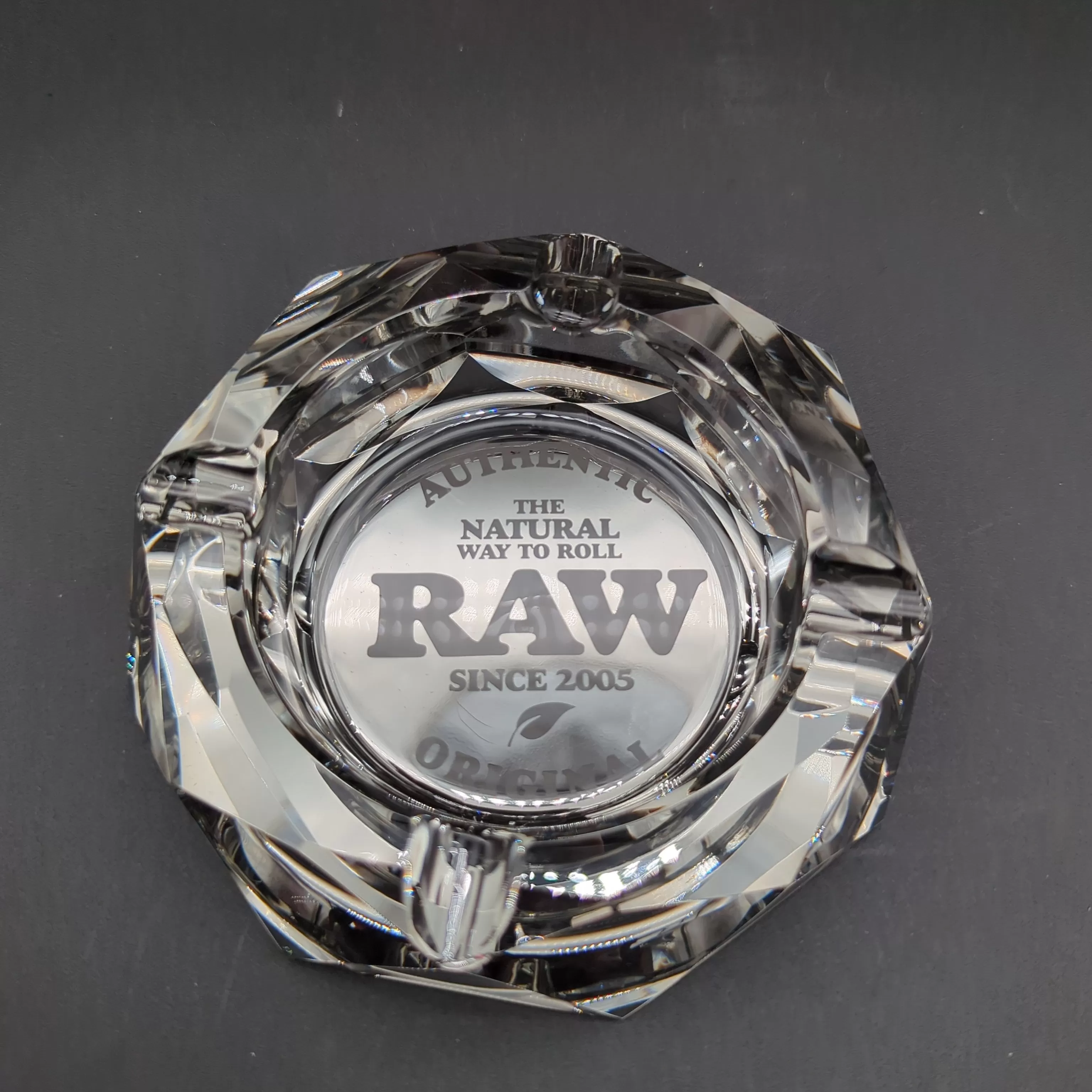 RAW Crystal Ashtray - The Dark Side