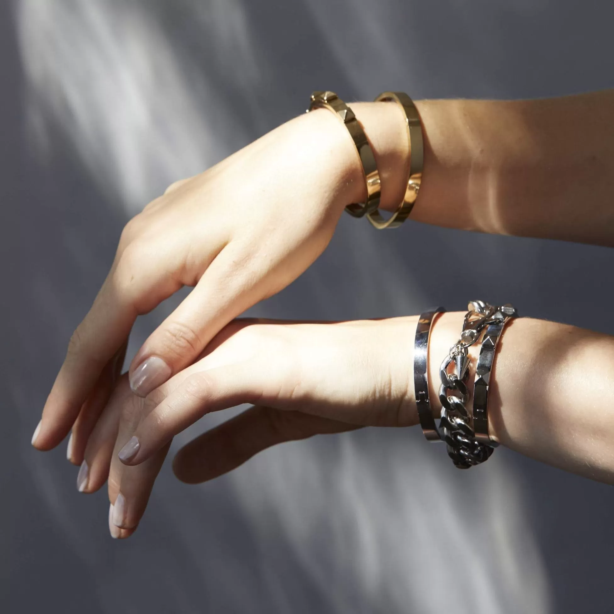 Rock Glam / Bangle / Gold