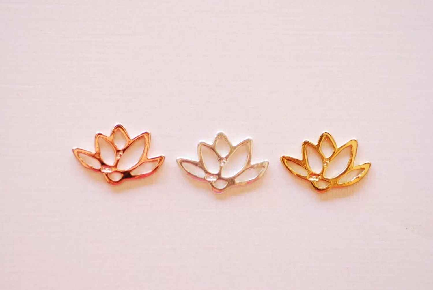 Shiny Wholesale Vermeil Gold Lotus Connector Charm- 18k gold plated 925 Sterling Silver Flower Lotus, Yoga Lotus, Gold Lotus Pendant Charm,256