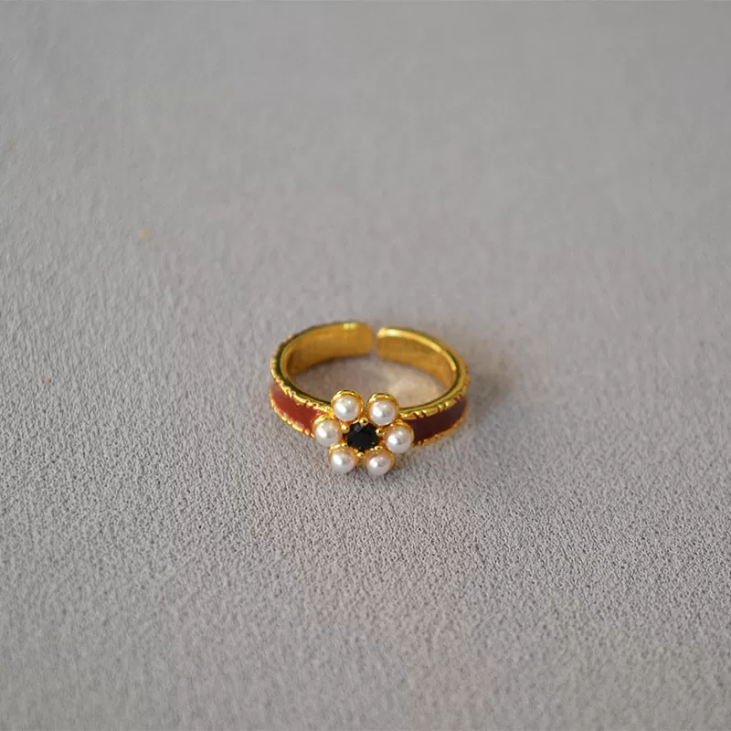 Vintage Red Flower Ring